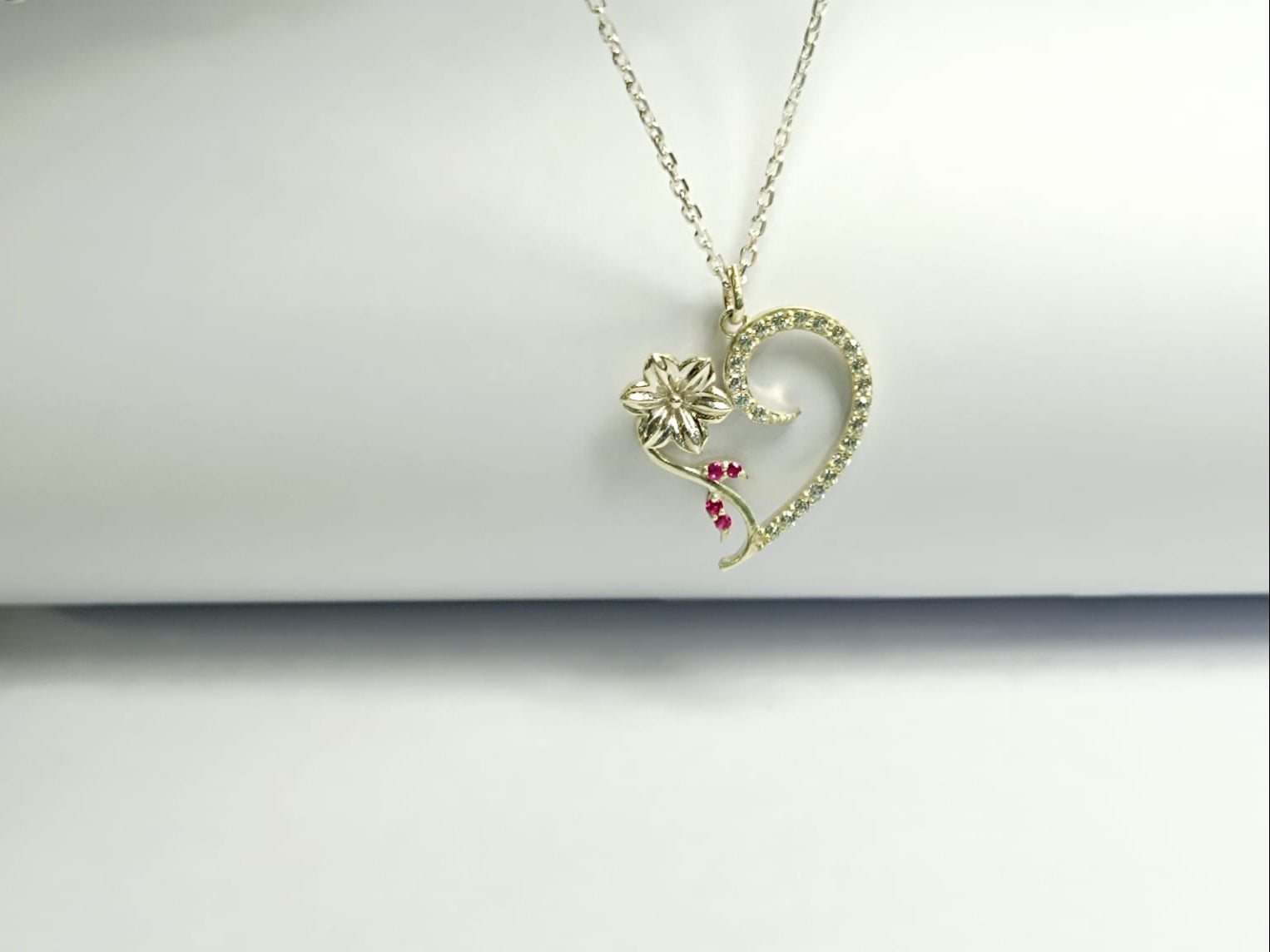 RKC Jewelry: Engage With Your Beauty