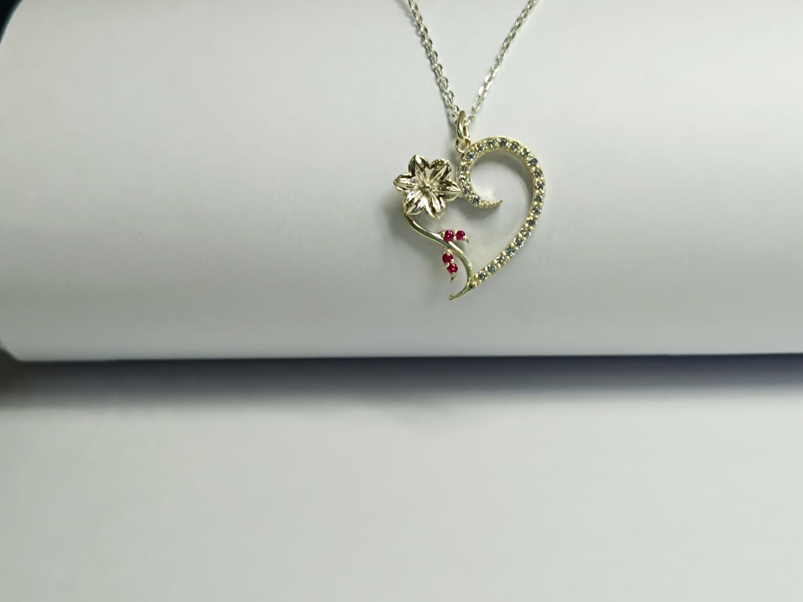 RKC Jewelry: Engage With Your Beauty